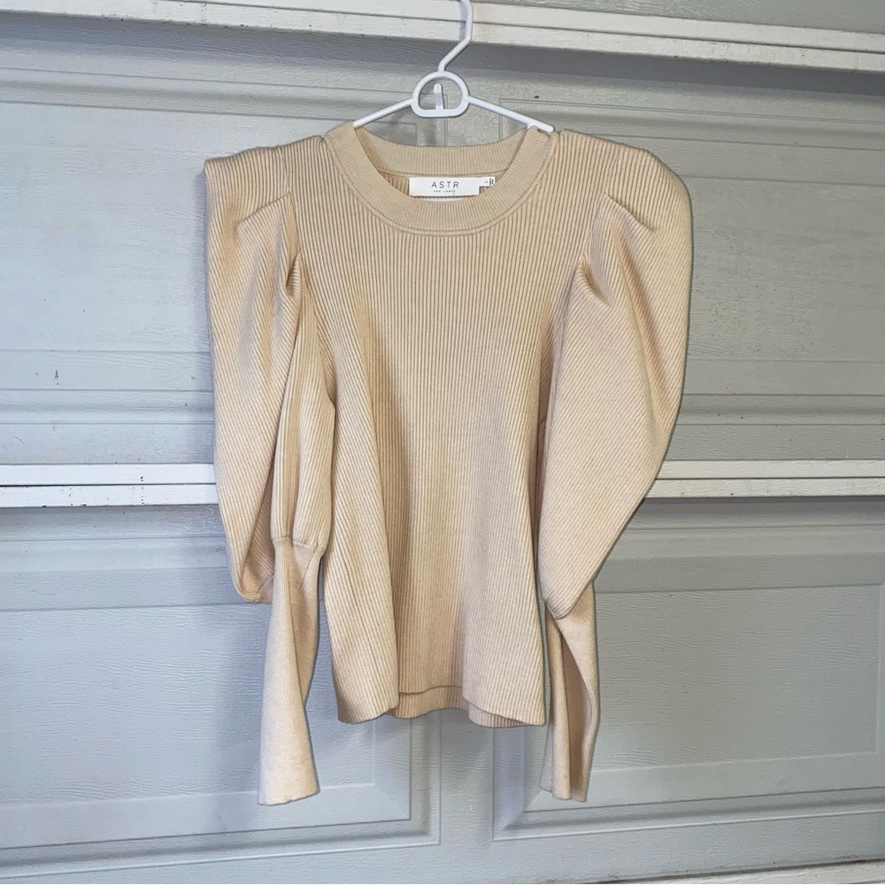 NWOT ASTR THE LABEL TOP